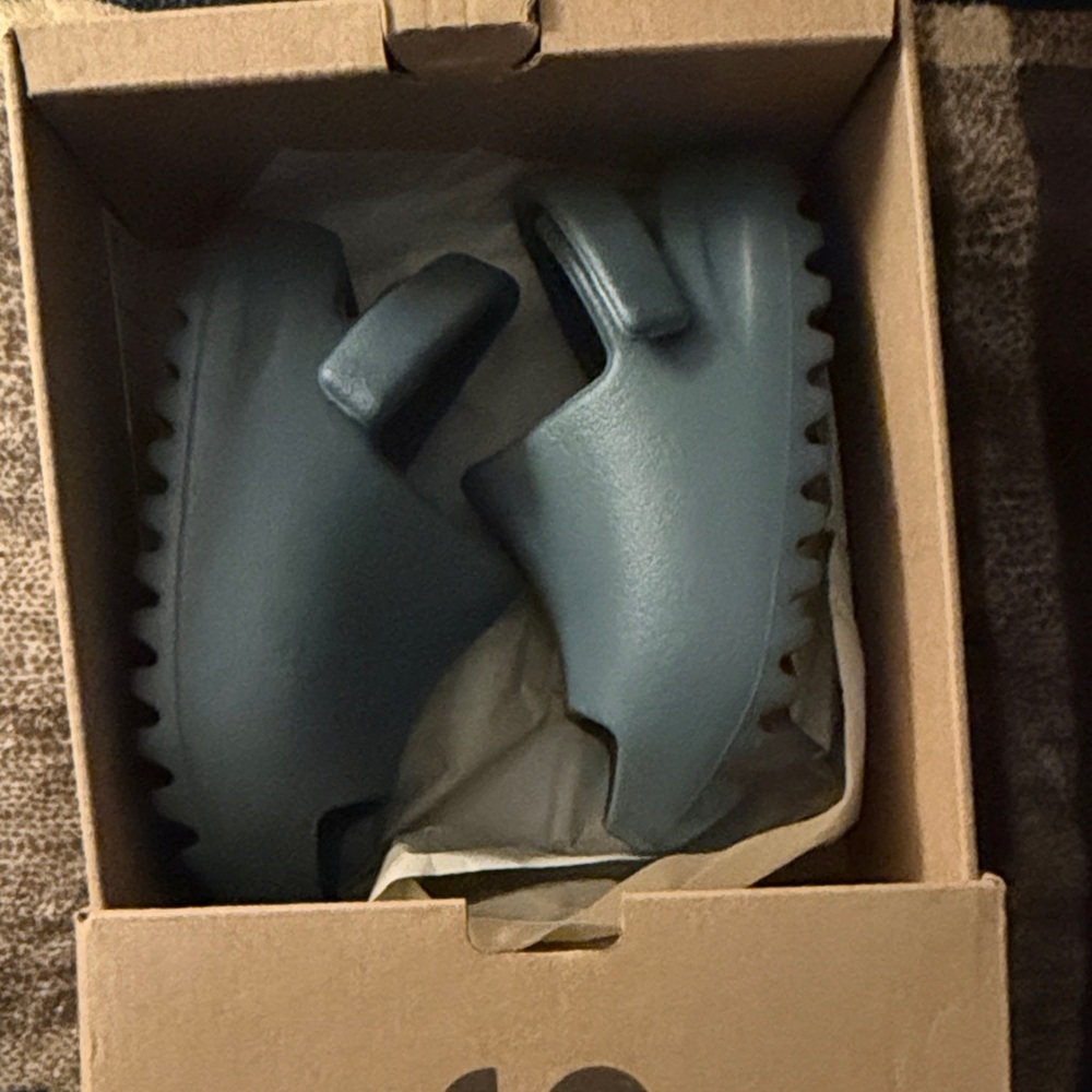 Adidas Infants Slate Marine Slides sz 7K Brand New